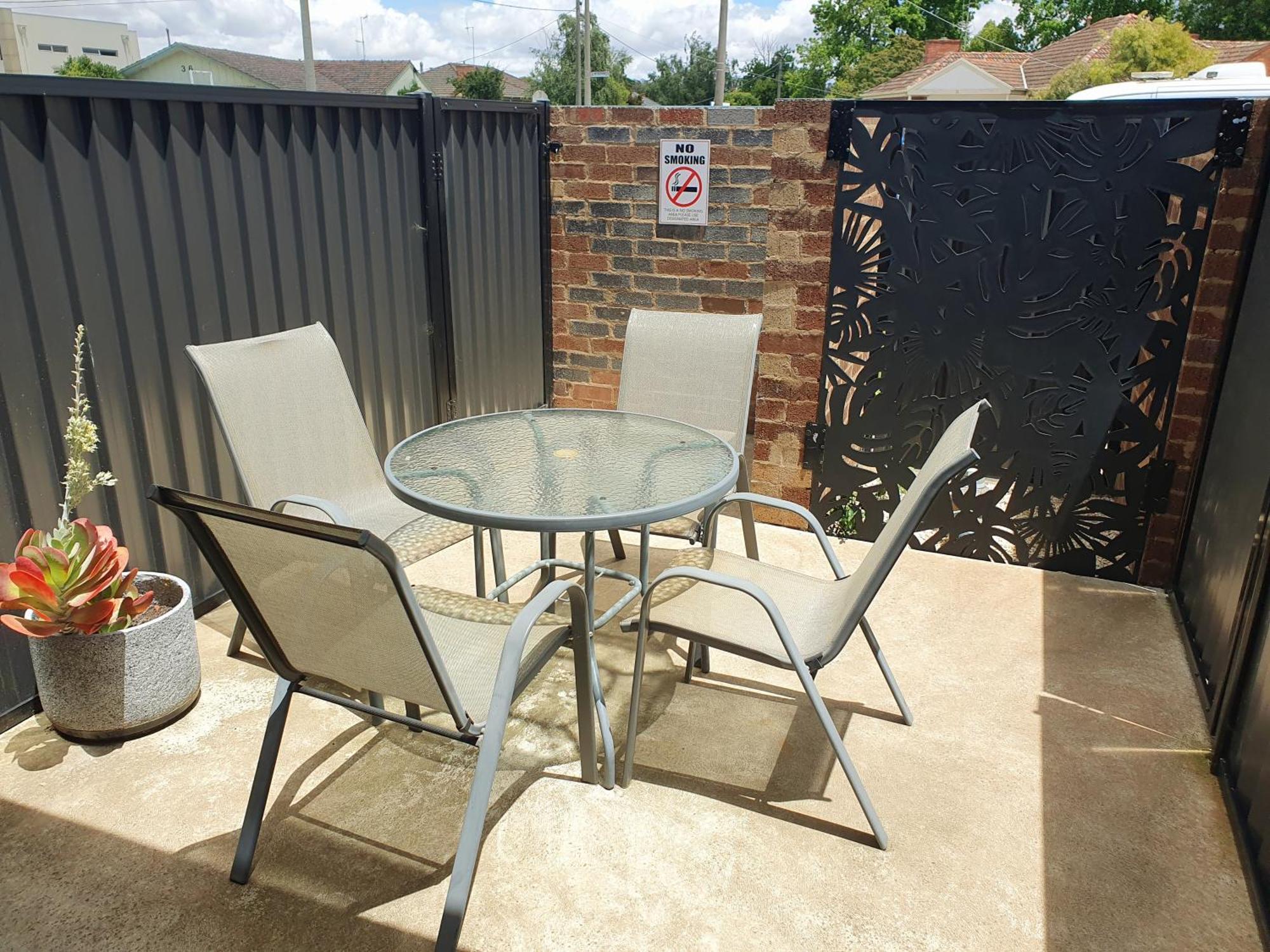 Addison Motor Inn Shepparton Værelse billede